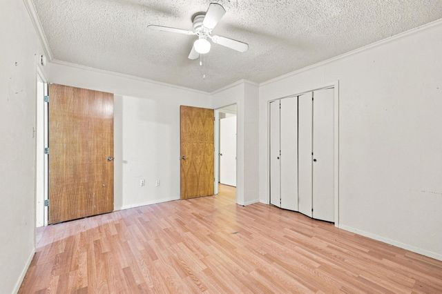 503 N College Street, Whitesboro, TX 76273
