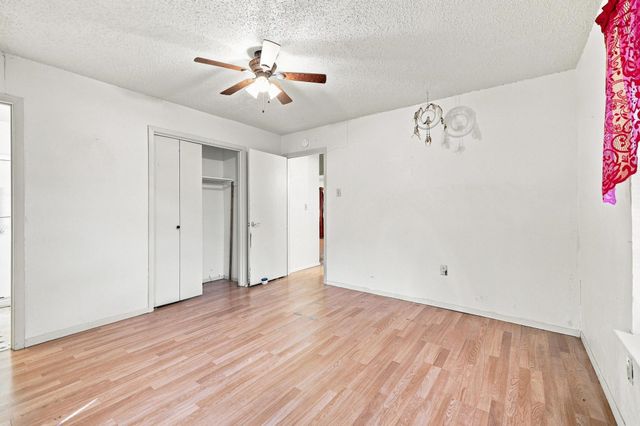 503 N College Street, Whitesboro, TX 76273