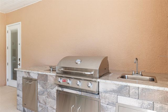 6575 S MAGNOLIA AVENUE, Ocala, FL 34471