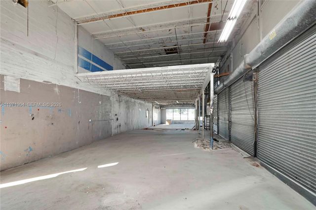 9795 NW 7th Ave, Miami, FL 33150