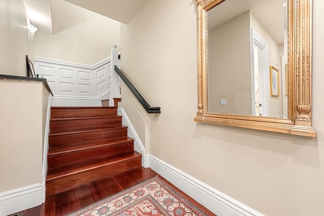 392 Marlborough St 1, Boston, MA 02115