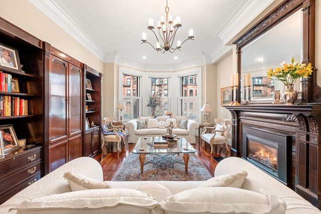 392 Marlborough St 1, Boston, MA 02115