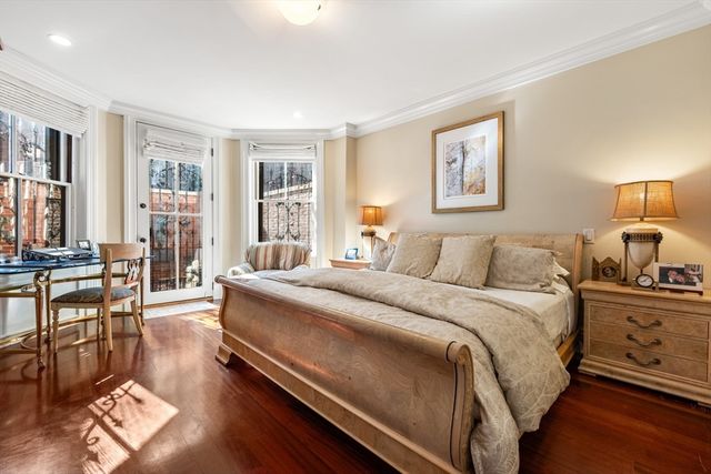 392 Marlborough St 1, Boston, MA 02115