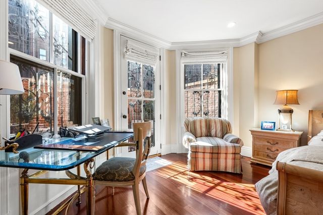 392 Marlborough St 1, Boston, MA 02115