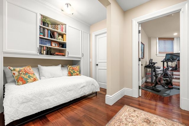 392 Marlborough St 1, Boston, MA 02115