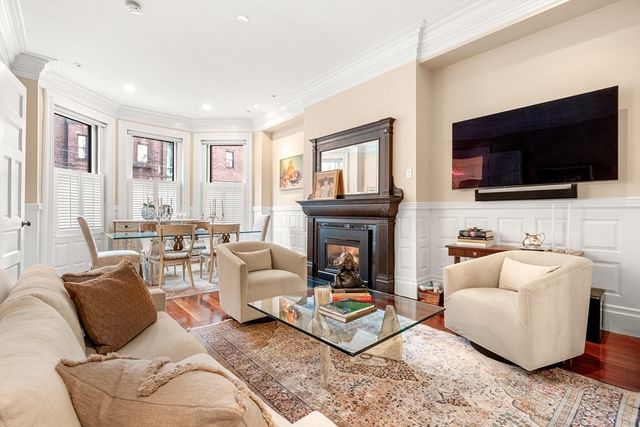 392 Marlborough St 1, Boston, MA 02115