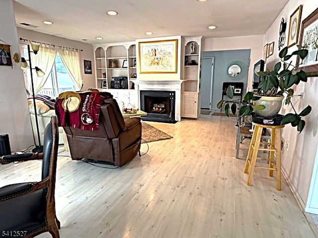 37 Giggleswick Way 37, Edison Twp., NJ 08820