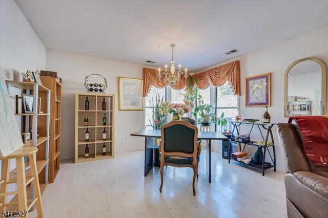 37 Giggleswick Way 37, Edison Twp., NJ 08820