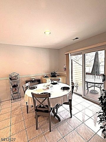 37 Giggleswick Way 37, Edison Twp., NJ 08820