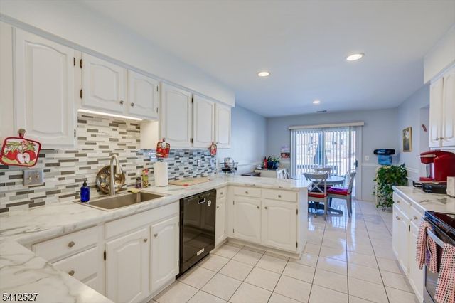 37 Giggleswick Way 37, Edison Twp., NJ 08820