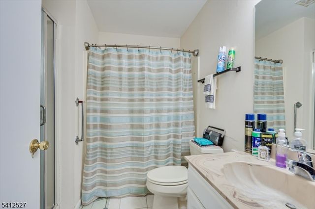 37 Giggleswick Way 37, Edison Twp., NJ 08820