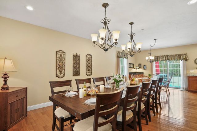 7 Lefevre Drive, Kingston, NH 03848