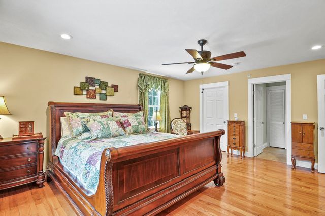 7 Lefevre Drive, Kingston, NH 03848