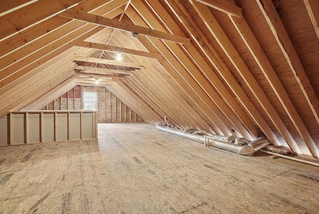 7 Lefevre Drive, Kingston, NH 03848