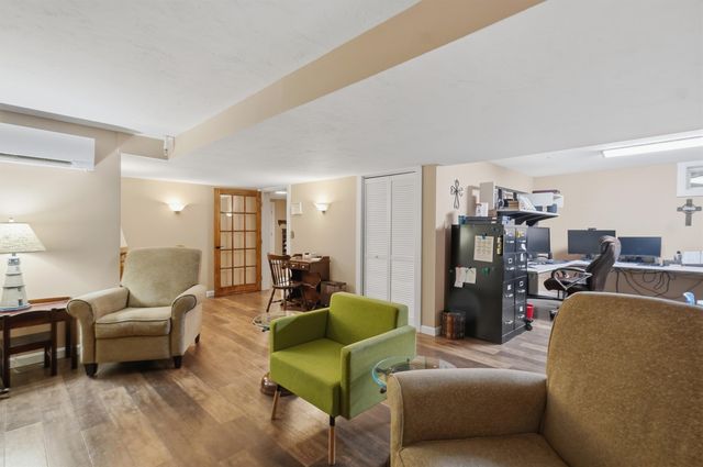 7 Lefevre Drive, Kingston, NH 03848