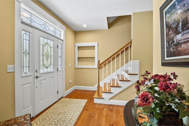 7 Lefevre Drive, Kingston, NH 03848