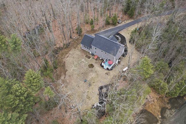 7 Lefevre Drive, Kingston, NH 03848