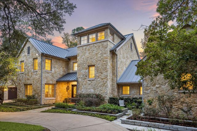 7 Leisure Lane, Bunker Hill Village, TX 77024