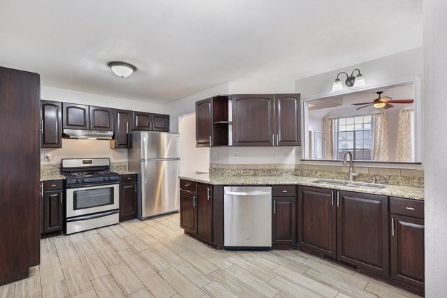 619 N Apricot, Alpine, TX 79830