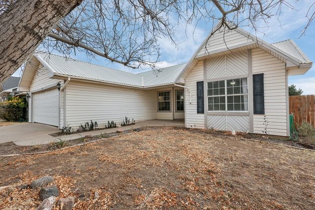 619 N Apricot, Alpine, TX 79830