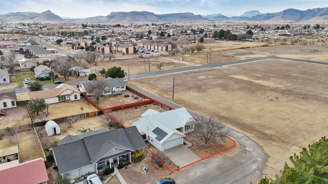 619 N Apricot, Alpine, TX 79830