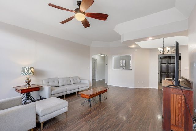 619 N Apricot, Alpine, TX 79830