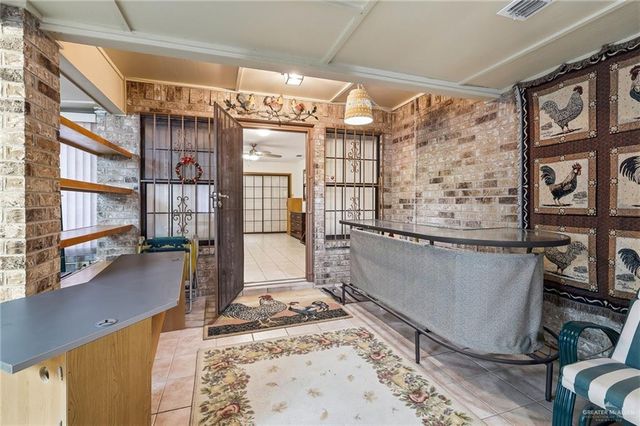 1915 Reagan Street, Mission, TX 78572