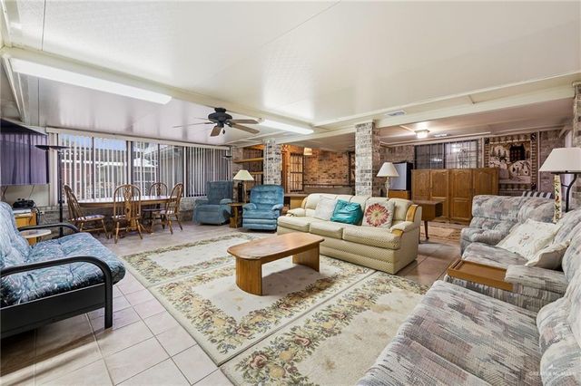 1915 Reagan Street, Mission, TX 78572