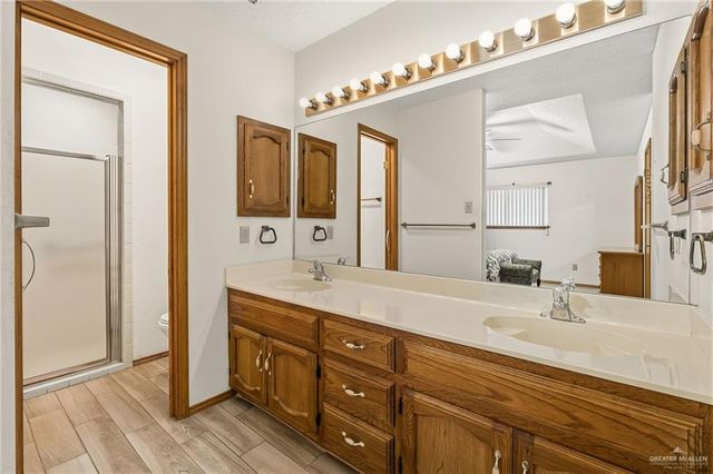 1915 Reagan Street, Mission, TX 78572