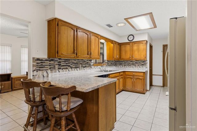 1915 Reagan Street, Mission, TX 78572