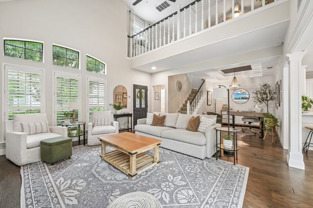 6031 Willow Wood Lane, Dallas, TX 75252