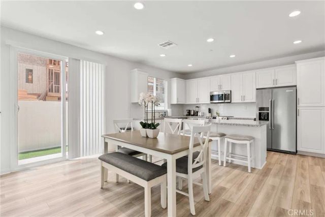 4397 Cadence Way, Oceanside, CA 92057