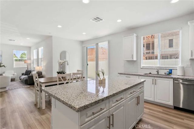 4397 Cadence Way, Oceanside, CA 92057