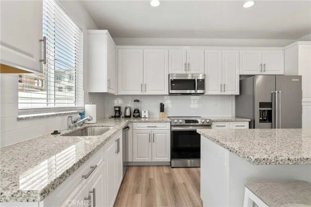 4397 Cadence Way, Oceanside, CA 92057
