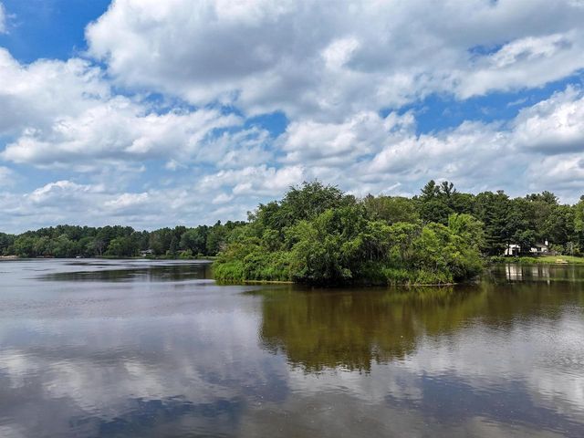 1590 Lake Drive, Arkdale, WI 54613
