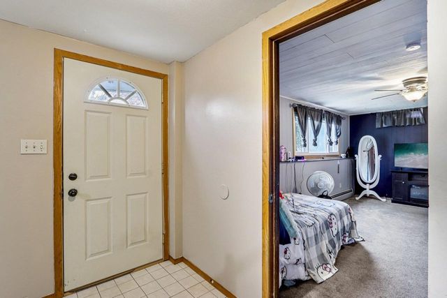 1526 Manor Drive, Janesville, WI 53548