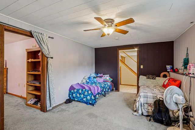 1526 Manor Drive, Janesville, WI 53548