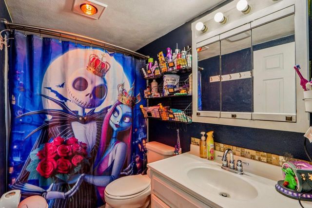 1526 Manor Drive, Janesville, WI 53548