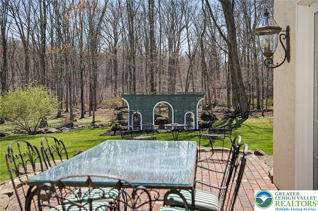 1722 Ringing Rocks Road, Bridgeton Twp, PA 18972