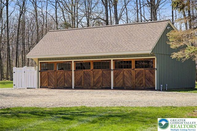 1722 Ringing Rocks Road, Bridgeton Twp, PA 18972