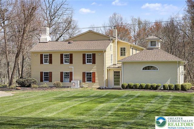 1722 Ringing Rocks Road, Bridgeton Twp, PA 18972