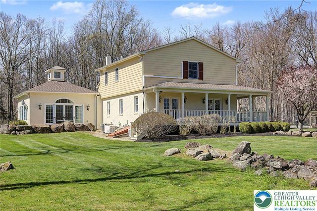 1722 Ringing Rocks Road, Bridgeton Twp, PA 18972