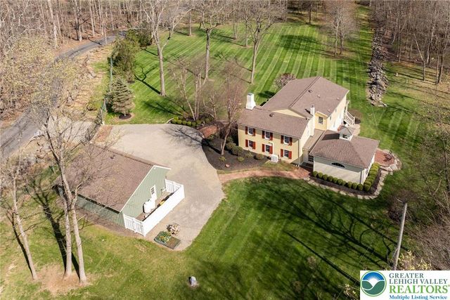 1722 Ringing Rocks Road, Bridgeton Twp, PA 18972
