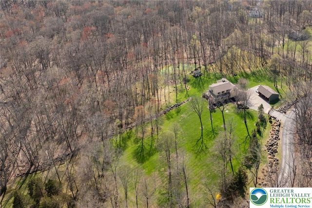 1722 Ringing Rocks Road, Bridgeton Twp, PA 18972