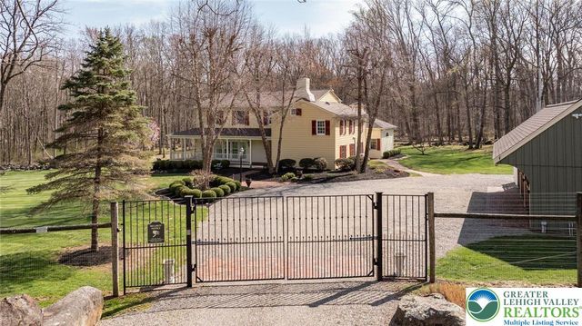 1722 Ringing Rocks Road, Bridgeton Twp, PA 18972