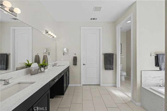 1232 Oro Ridge, Palm Springs, CA 92262