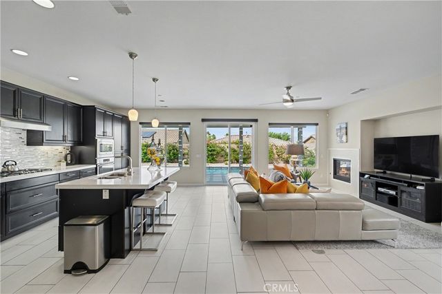 1232 Oro Ridge, Palm Springs, CA 92262