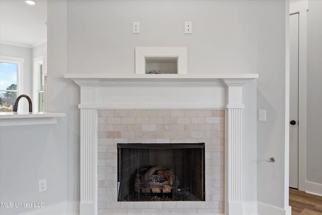 3505 Kreunen Street, Nesbit, MS 38651