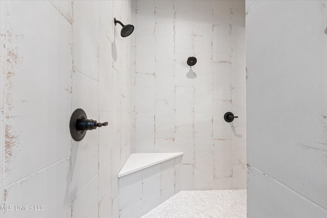 3505 Kreunen Street, Nesbit, MS 38651