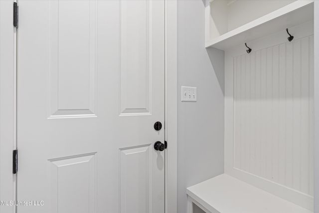 3505 Kreunen Street, Nesbit, MS 38651